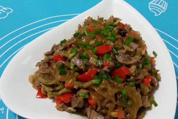 酸豆角鸡胗炒粉条