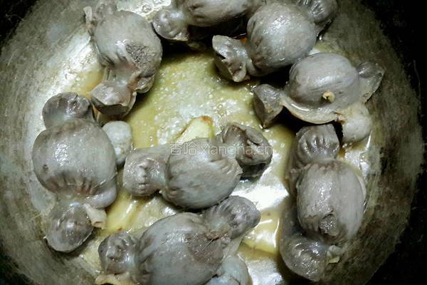 沙姜盐焗鸡肾的做法图解7