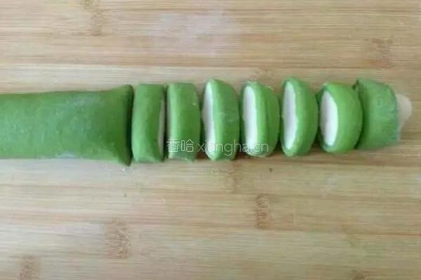  白菜饺子皮的做法图解5