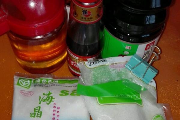 炝拌海带丝的做法图解2