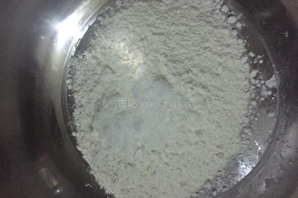 鸡蛋甜酒汤圆的做法图解2