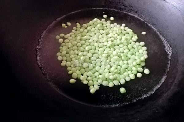 猪肉炒豌豆的做法图解3