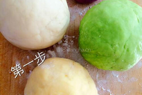 白菜饺子的做法图解1