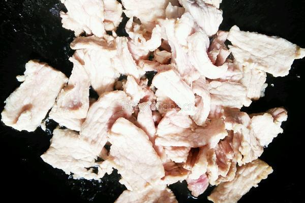 荷兰豆炒肉片的做法图解2
