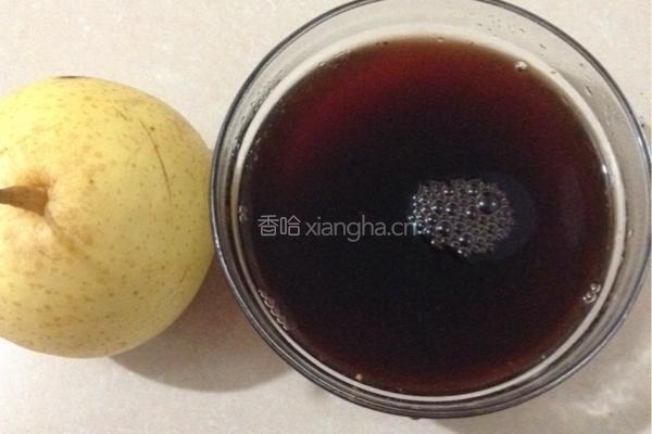 红酒炖雪梨的做法图解1