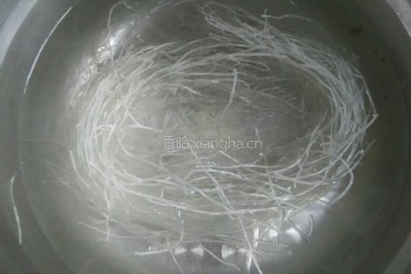 肉末粉丝的做法图解1