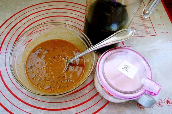 香菇牛肉酱的做法图解4