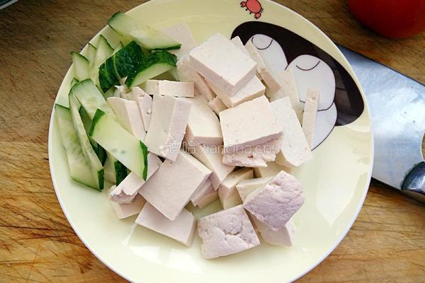 瓜片豆腐的做法图解1