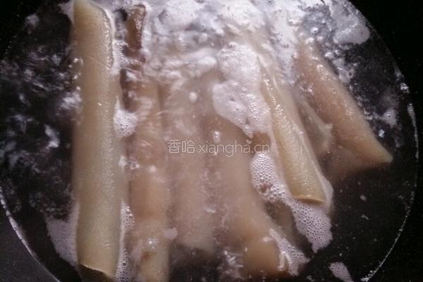 水晶豆腐---水晶猪皮冻的做法图解3