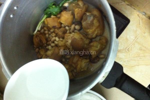 红烧猪蹄的做法图解8