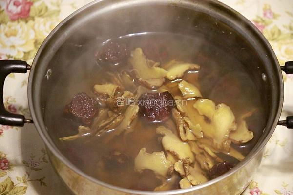 黑枣红糖姜茶的做法图解5