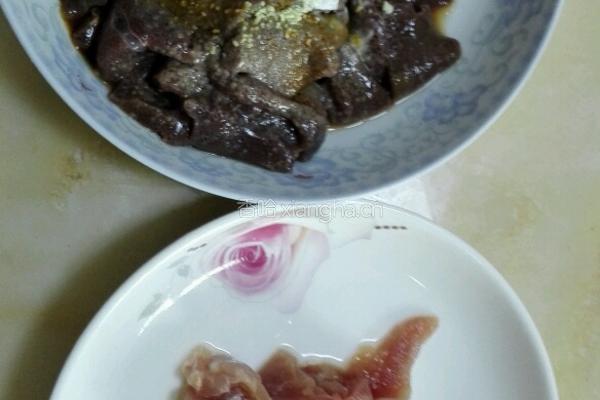 猪肝炒肉的做法图解2