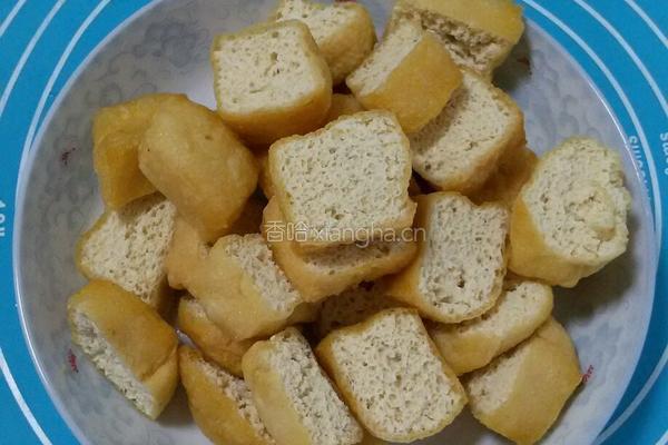 豆泡炖鱼的做法图解5
