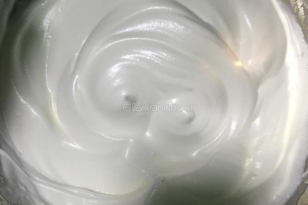 葱葱肉松蛋糕卷的做法图解3