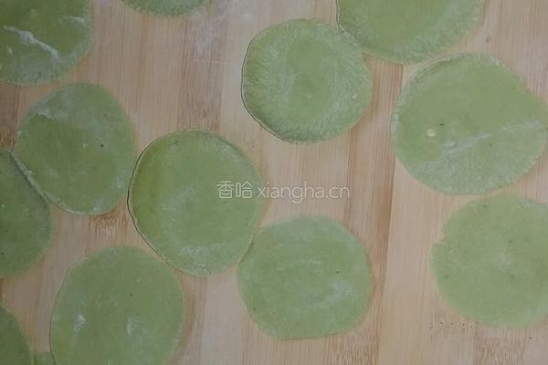 香菇菠菜面水饺的做法图解5