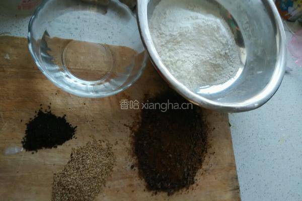 油炸糕的做法图解1