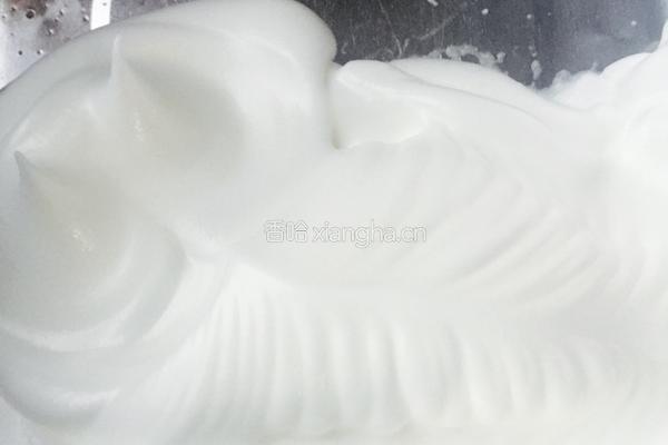 戚风蛋糕的做法图解8