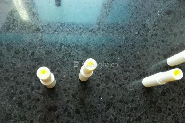 自制天然润唇膏的做法图解5