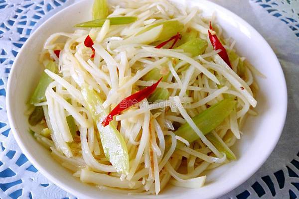 糖醋土豆丝的做法图解9