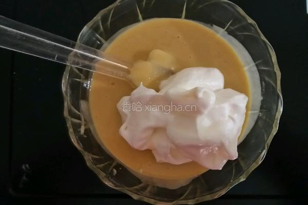 戚风纸杯蛋糕的做法图解5