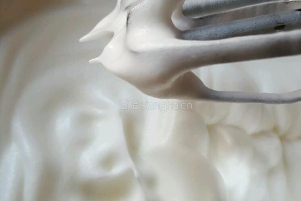 原味戚风蛋糕的做法图解12