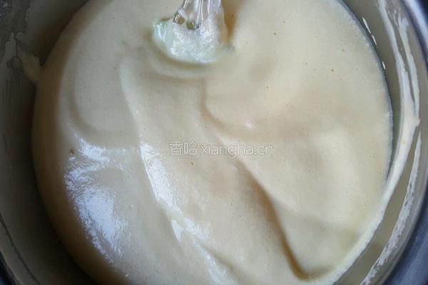 原味戚风蛋糕的做法图解16