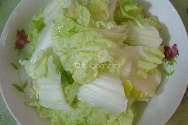 清炖草鱼白菜的做法图解3