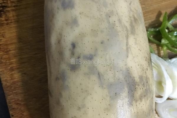 糖醋藕条的做法图解1