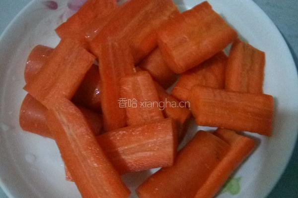 枣花 胡萝卜馒头的做法图解1