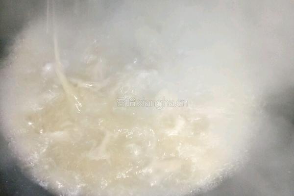 酸菜鱼家庭版。的做法图解5