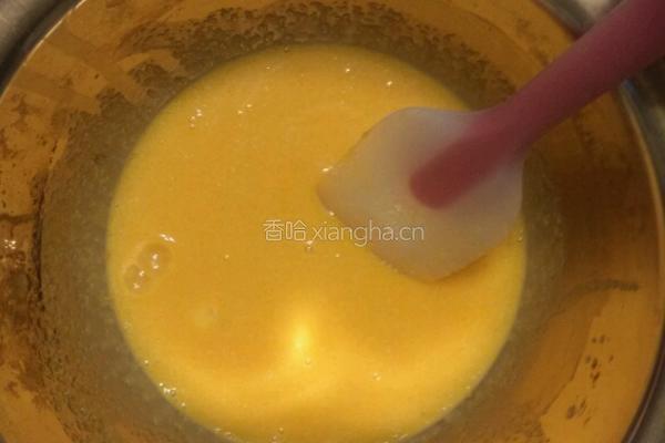 六寸戚风蛋糕的做法图解3