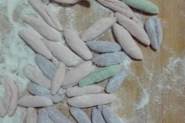 彩色虫虫面的做法图解6