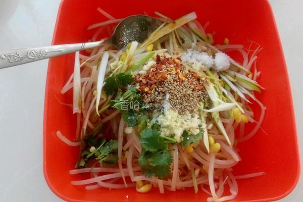 凉拌黄豆芽的做法图解7