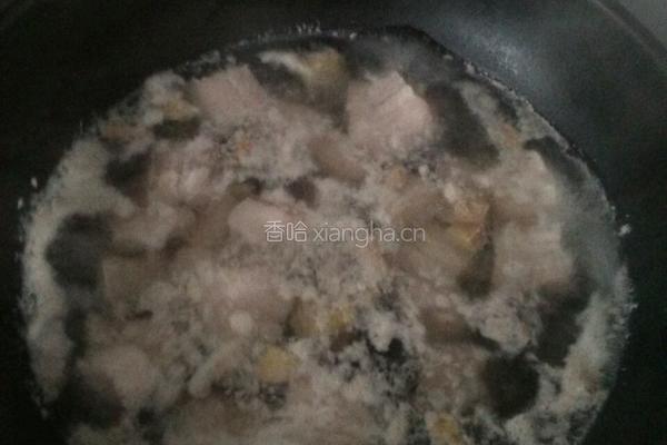 砂锅蒸红烧肉的做法图解1