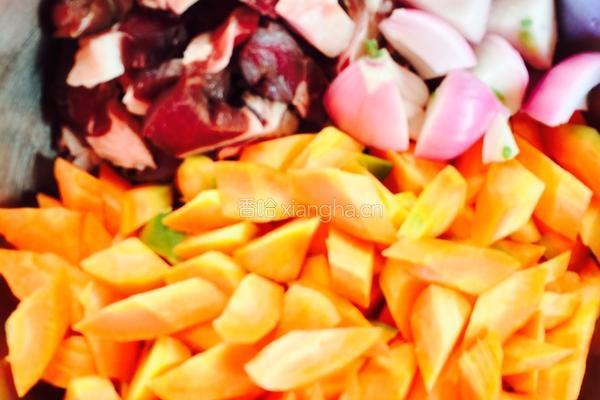 分干羊肉抓饭的做法图解1