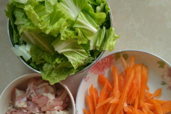 鸡肉焖面的做法图解2
