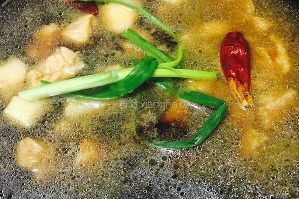 红烧肉炖土豆的做法图解9