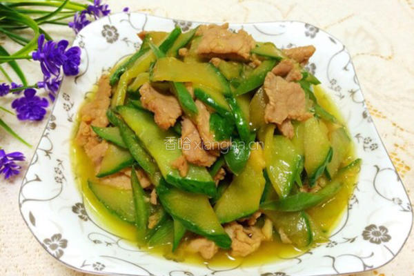 青椒黄瓜炒肉的做法图解10