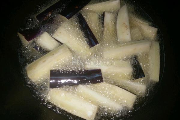 肉末烧茄条的做法图解3