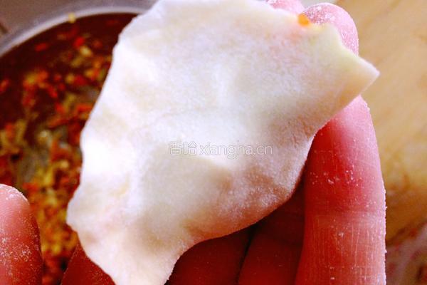 香菇猪肉胡萝卜饺子的做法图解10