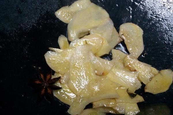 鸭肉鸭肠焖酸豆角的做法图解5