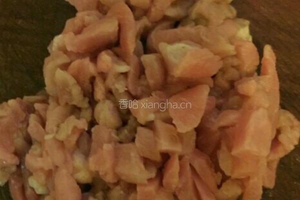 芹菜炒肉的做法图解2