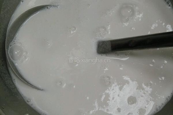 腊肠肠粉的做法图解2