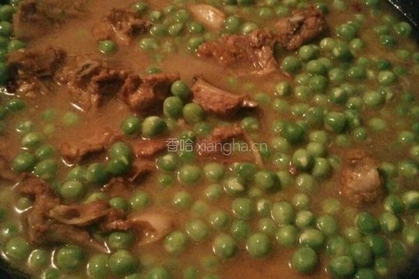 豌豆烧排骨的做法图解6