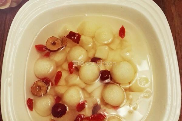 银耳雪梨羹的做法图解5