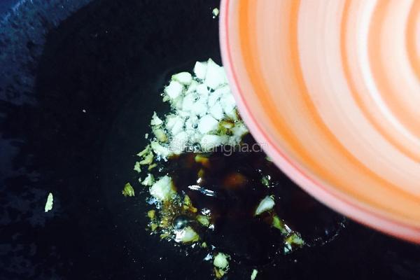 蒜汁蚝油生菜的做法图解7