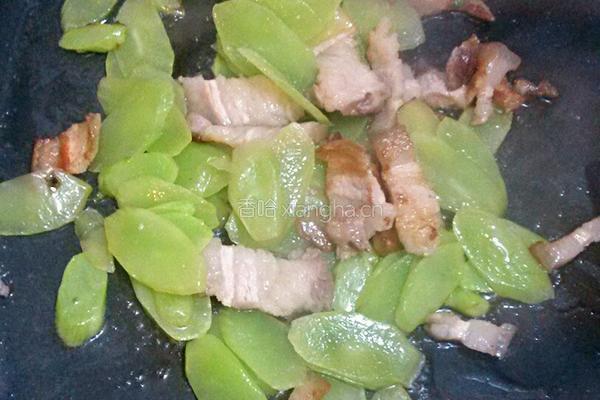 莴笋炒肉的做法图解4