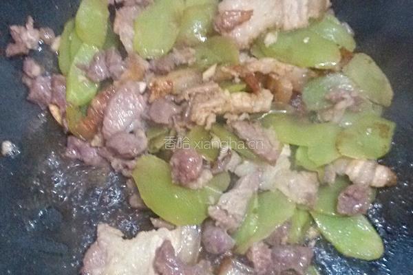 莴笋炒肉的做法图解8