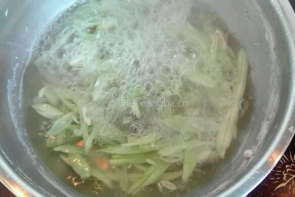 蚝油脆皮鹌鹑蛋的做法图解6