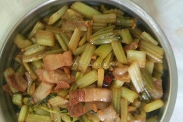 芹菜炒肉的做法图解5